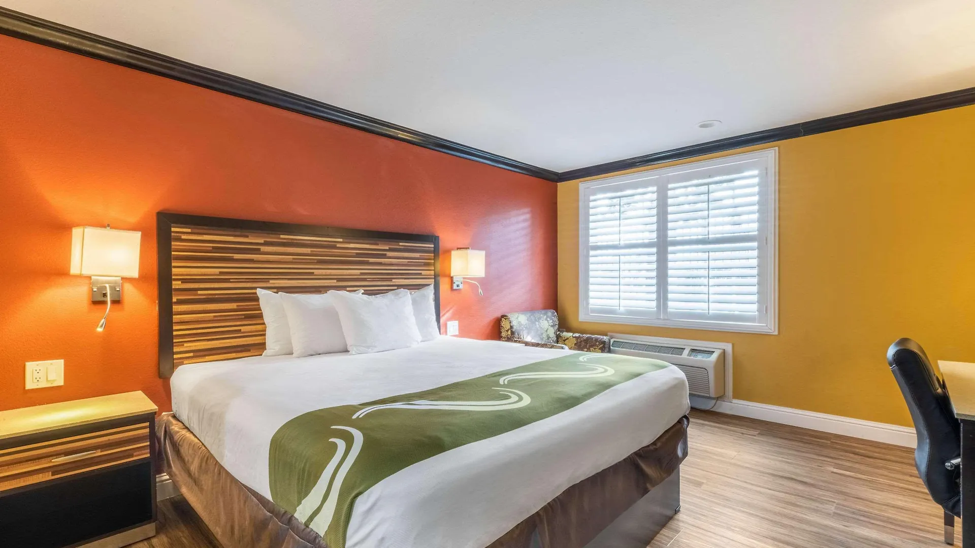 Quality Inn & Suites Sacramento