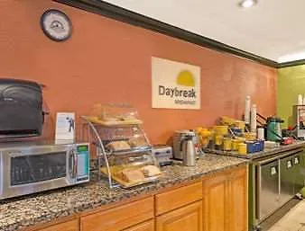 Quality Inn & Suites Sacramento
